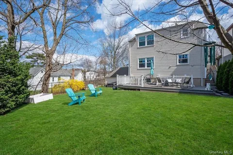 $895,000 | 640 Hillside Avenue, Mamaroneck, NY 10543