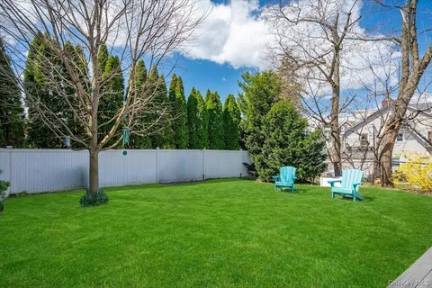 $895,000 | 640 Hillside Avenue, Mamaroneck, NY 10543