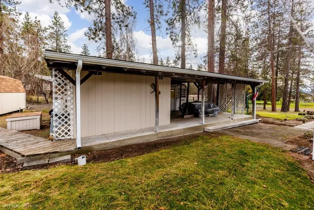 $400,000 | 44307 Miles Road North, Unit N, Davenport, WA 99122