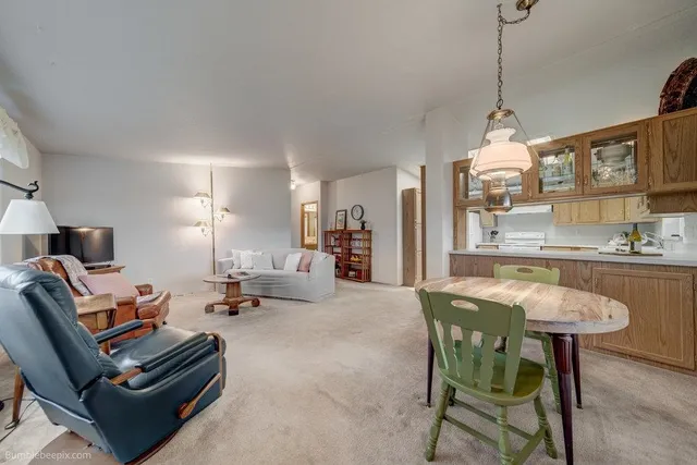 $400,000 | 44307 Miles Road North, Unit N, Davenport, WA 99122