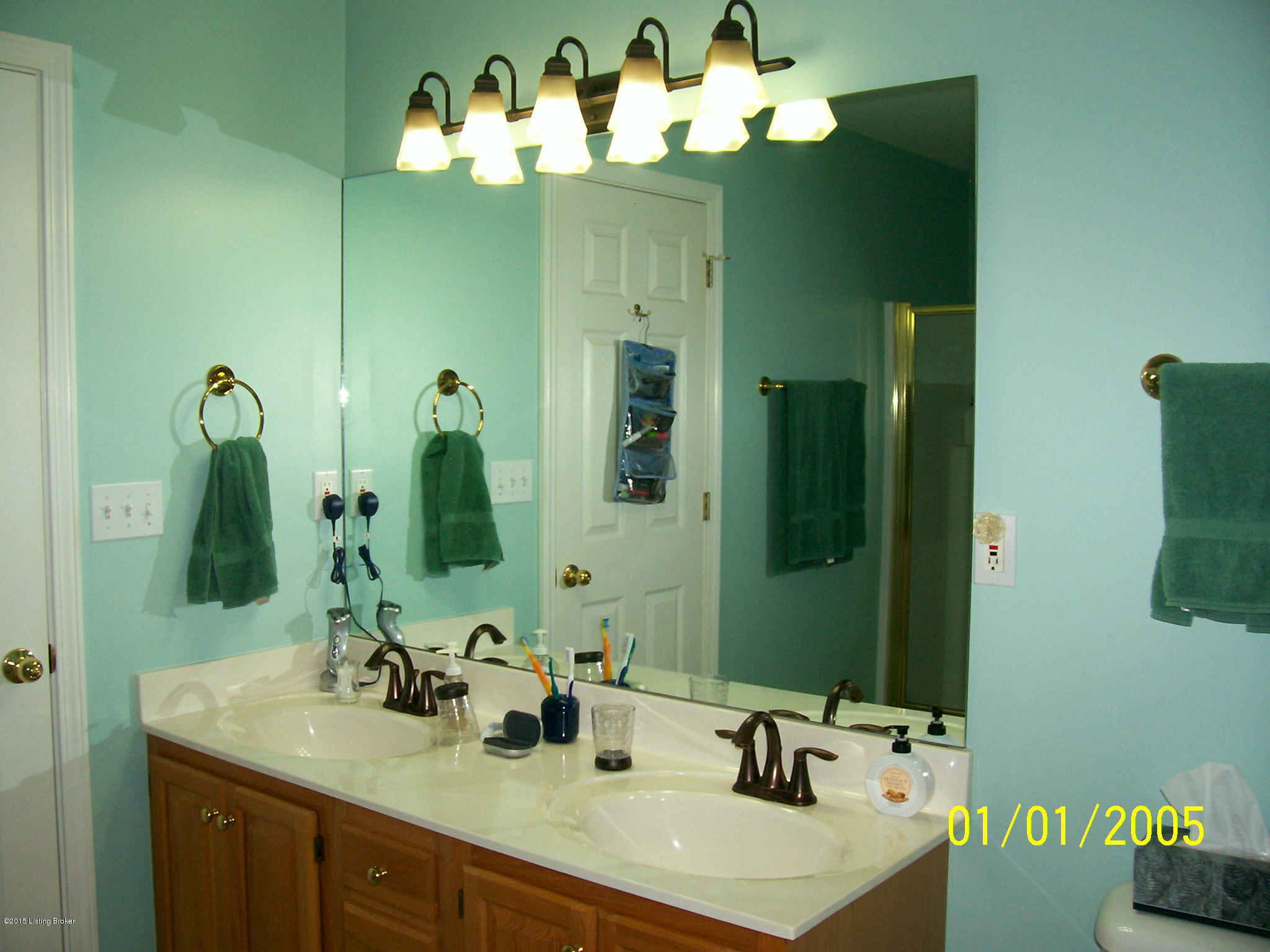 1406 Autumn Ridge Road Louisville, KY 40242 - Photo 27 of 44 100_1095