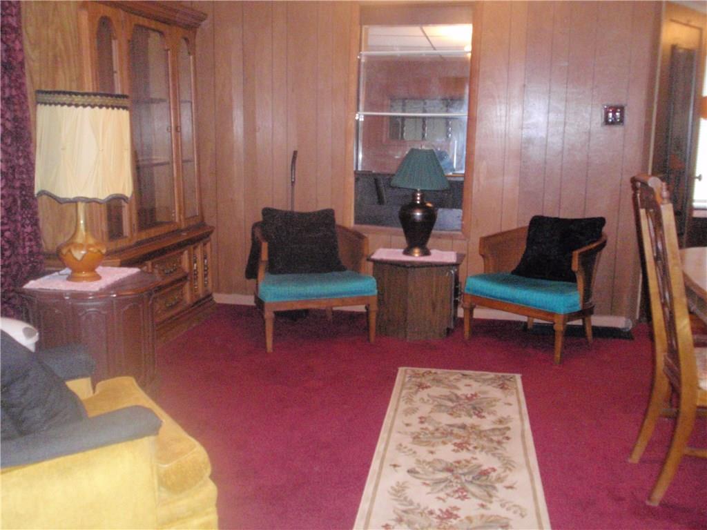 2053 McIntyre Road Shelocta, PA 15774 - Photo 2 of 9 Dining room