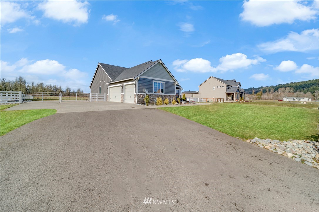 18914 Voight Meadows Road East Orting, WA 98360 - Photo 3 of 34 Gallery Image 3
