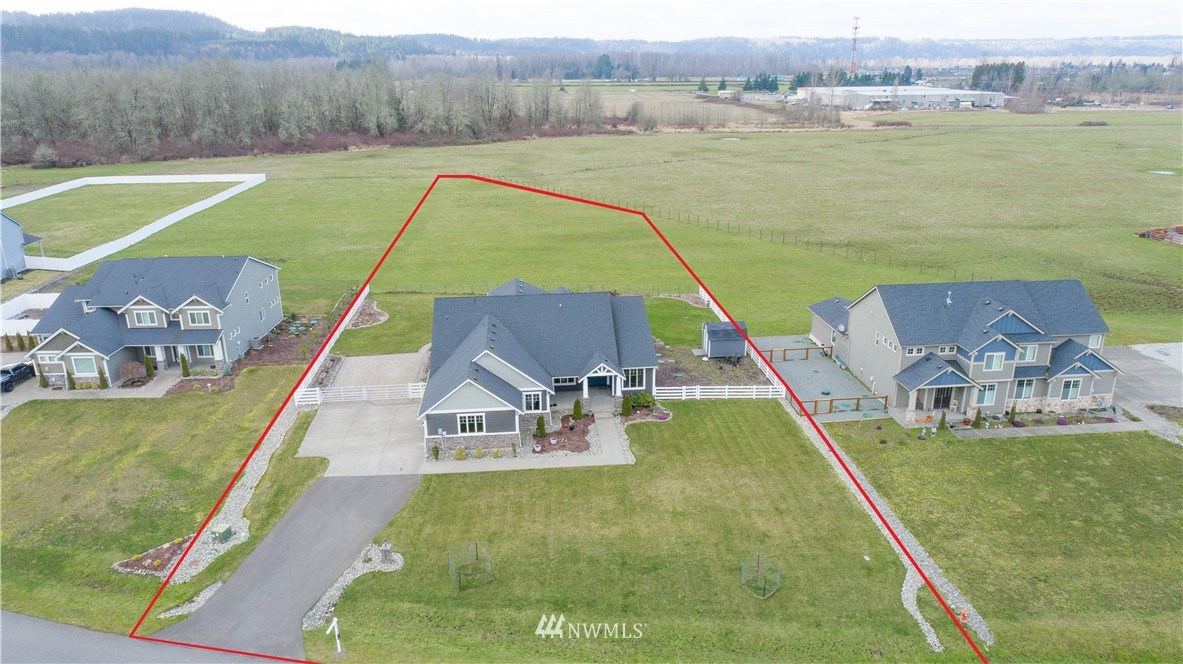 18914 Voight Meadows Road East Orting, WA 98360 - Photo 4 of 34 Gallery Image 4