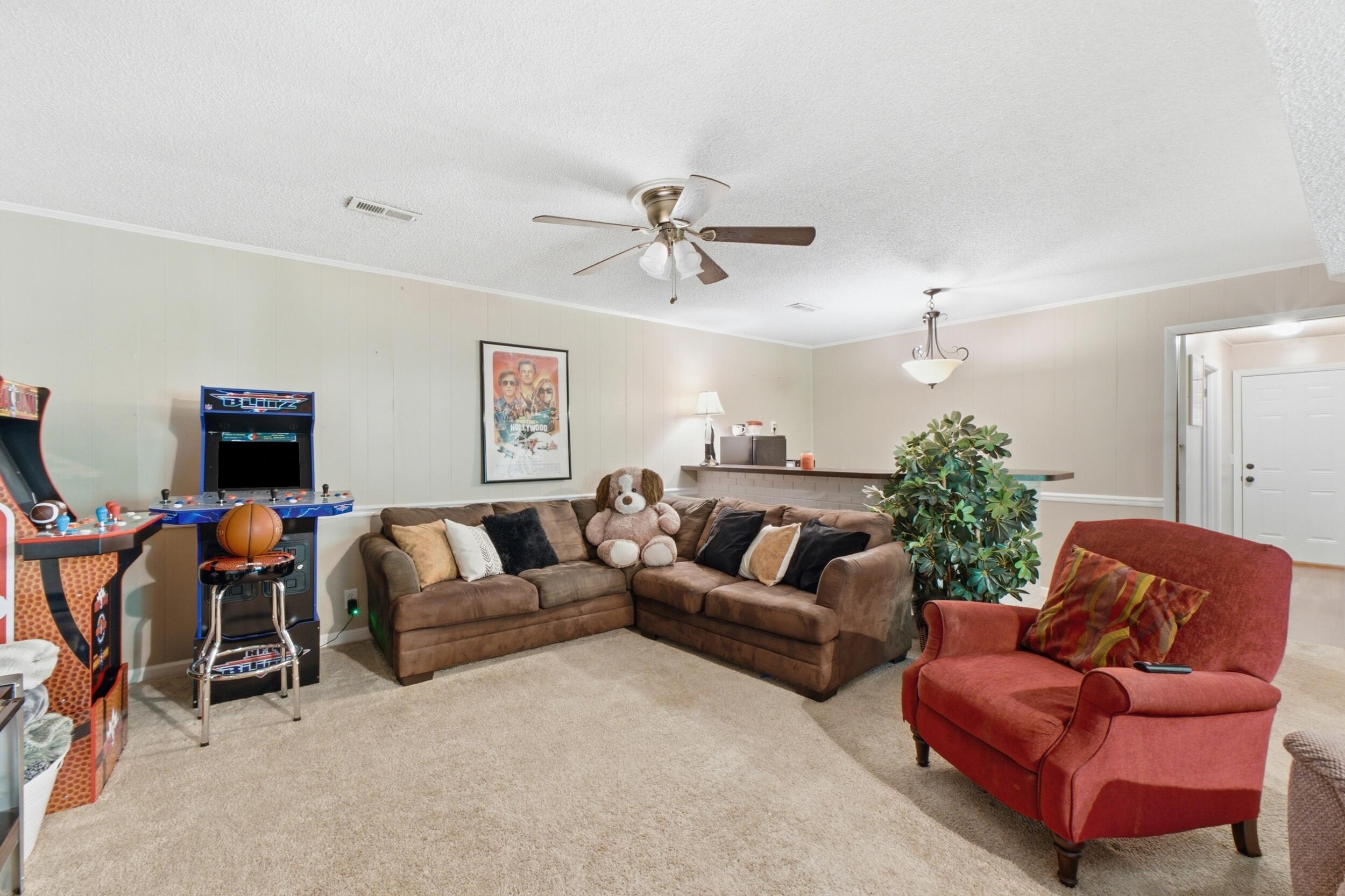 1504 Ridge Point Road Hixson, TN 37343 - Photo 19 of 34 022_dh103176