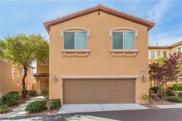 $2,200 | 9317 Euphoria Rose Avenue, Las Vegas, NV 89166