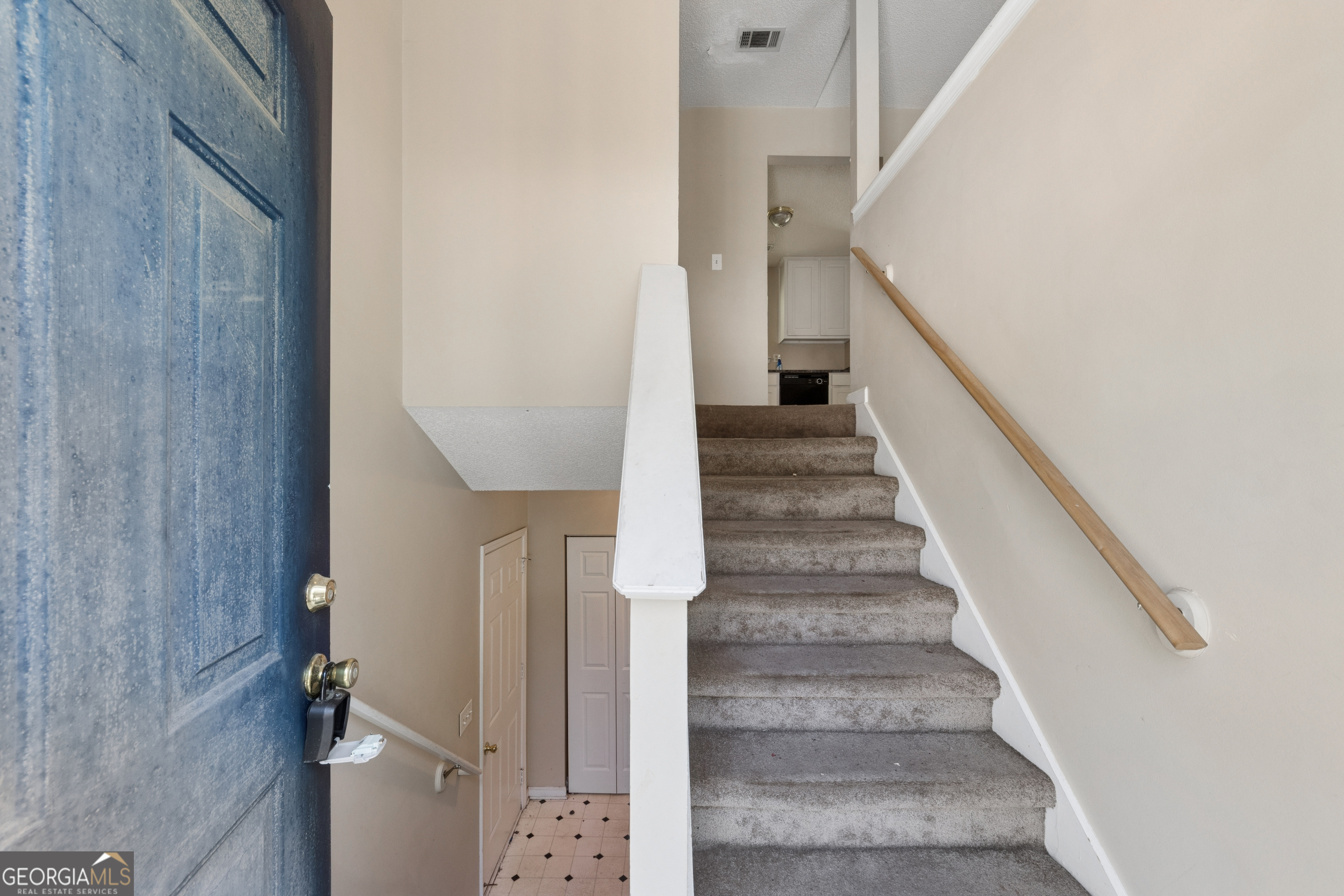 3602 Bristol Overlook Rex, GA 30273 - Photo 3 of 28