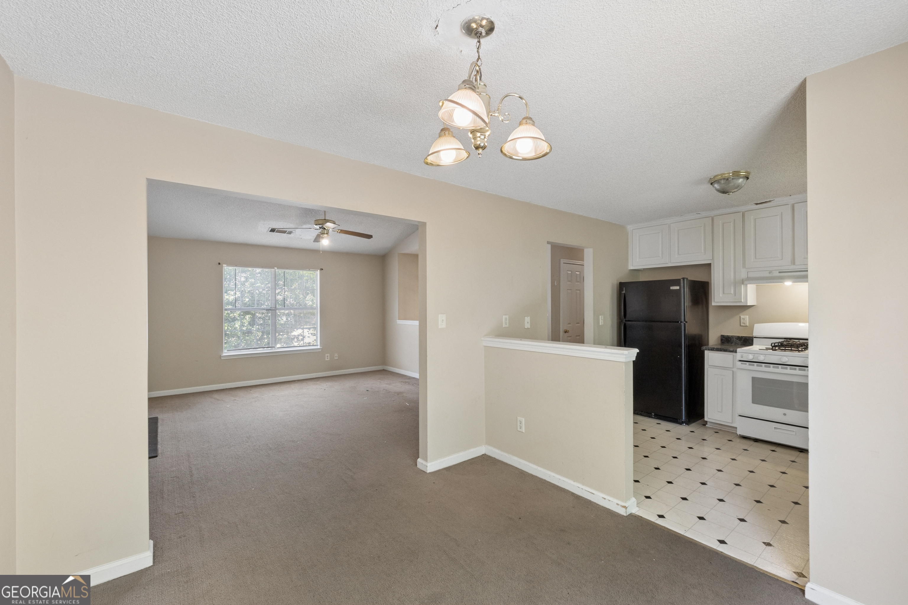 3602 Bristol Overlook Rex, GA 30273 - Photo 8 of 28