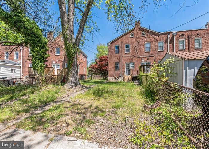 110 Hillvale Road Baltimore, MD 21229 - Photo 2 of 20 Gallery Image 2