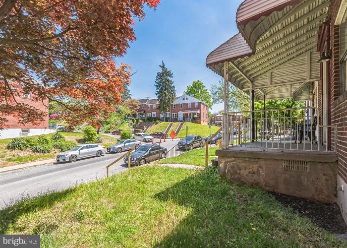 110 Hillvale Road Baltimore, MD 21229 - Photo 4 of 20 Gallery Image 4