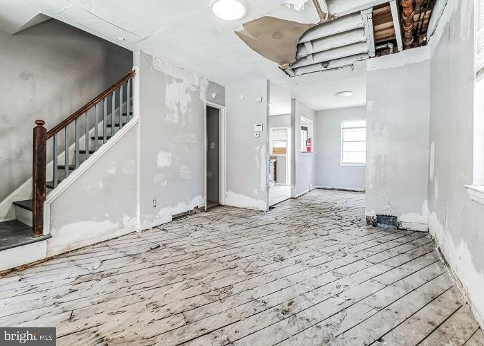 110 Hillvale Road Baltimore, MD 21229 - Photo 7 of 20 Gallery Image 7