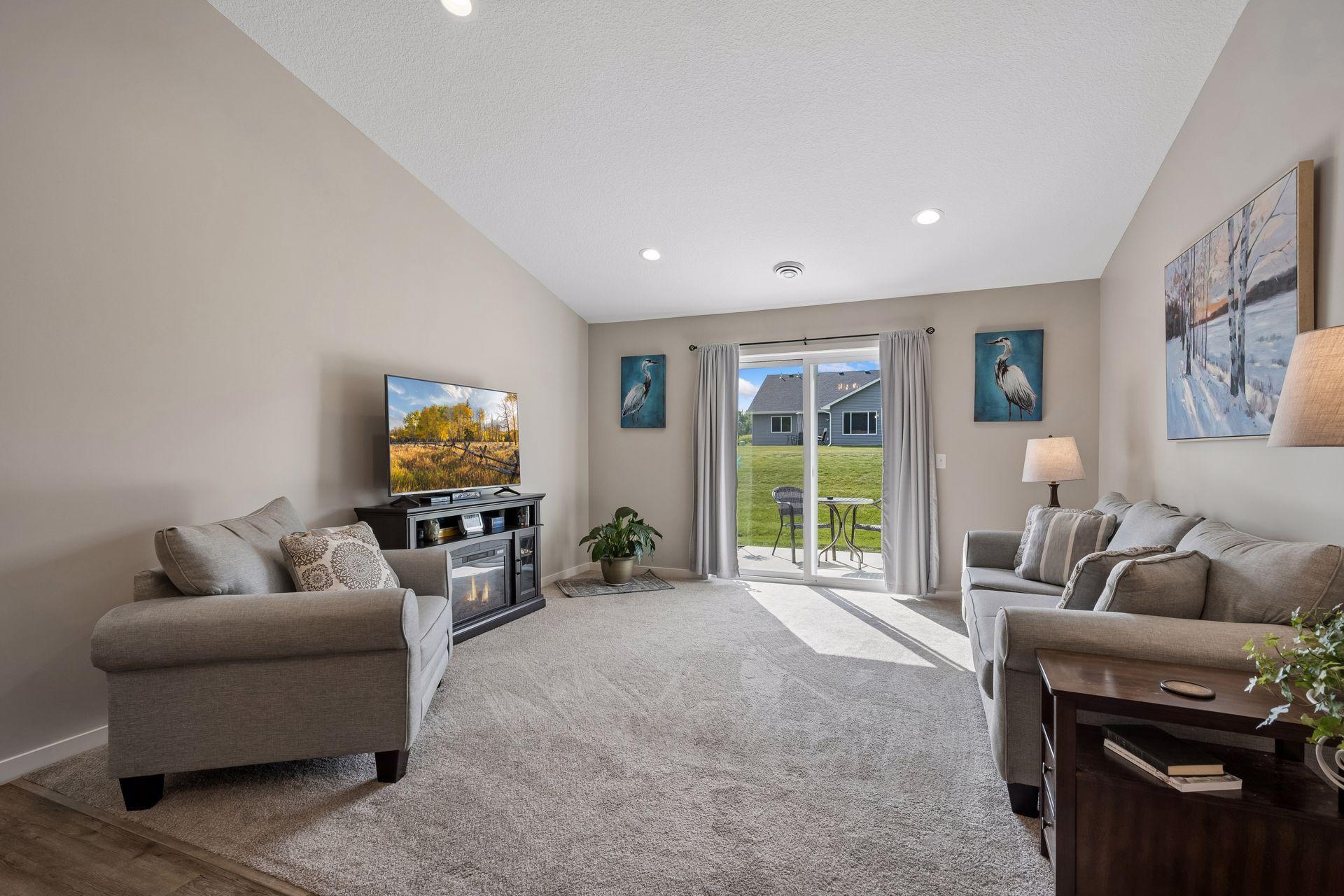 323 Geneva Road Maple Lake, MN 55358 - Photo 10 of 27 Gallery Image 10