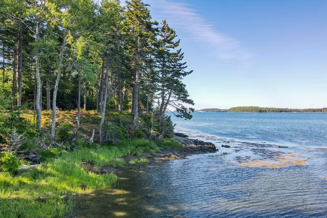 $785,000 | M15-l20-tbd Golf Club Road, Islesboro, ME 04848