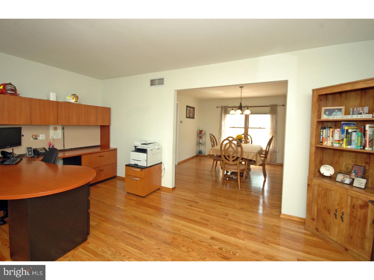 119 Agress Road Millstone Township, NJ 08510 - Photo 10 of 25 Gallery Image 10