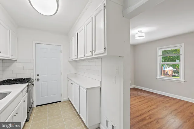 $2,800 | 4816 Woodlawn Drive, Hyattsville, MD 20784