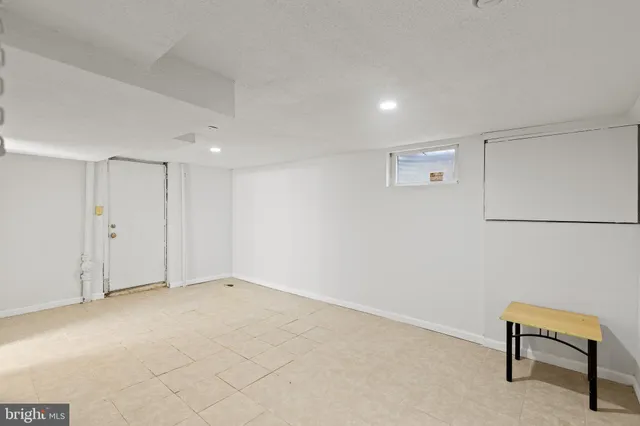 $2,800 | 4816 Woodlawn Drive, Hyattsville, MD 20784