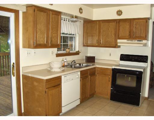 2224 Ferguson Road Allison Park, PA 15101 - Photo 4 of 8 Kitchen.