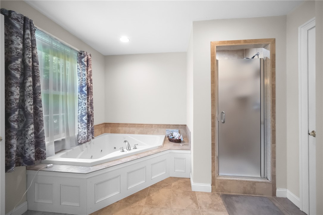 2 Scenic Ridge Court Coventry, RI 02816 - Photo 23 of 48 Gallery Image 23