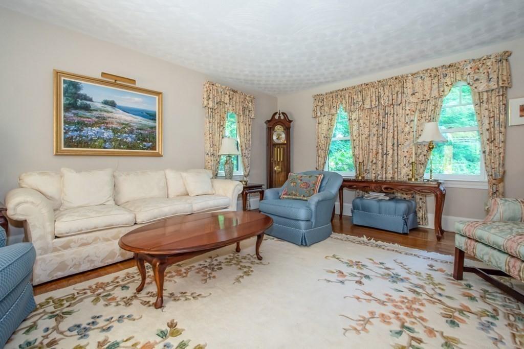 102 Newell Road Holden, MA 01520 - Photo 15 of 36 Gallery Image 15