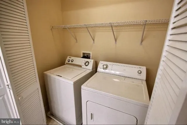 $3,400 | 903 Crestfield Drive, Rockville, MD 20850