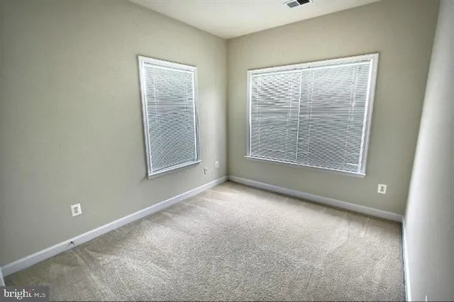 $3,400 | 903 Crestfield Drive, Rockville, MD 20850