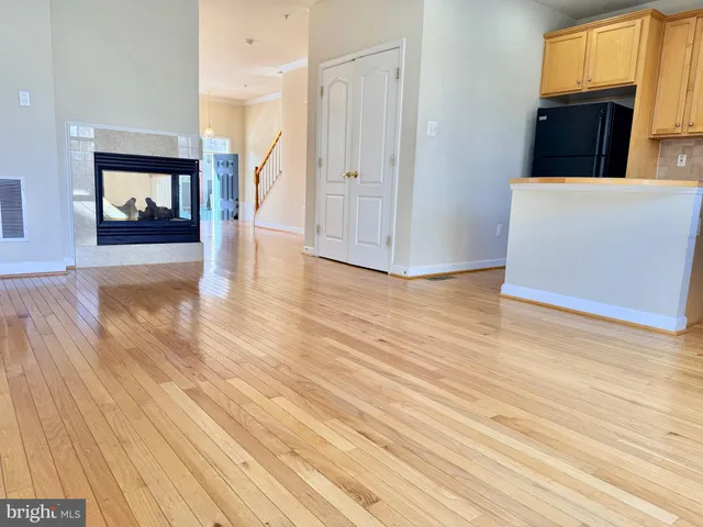 $3,450 | 903 Crestfield Drive, Rockville, MD 20850