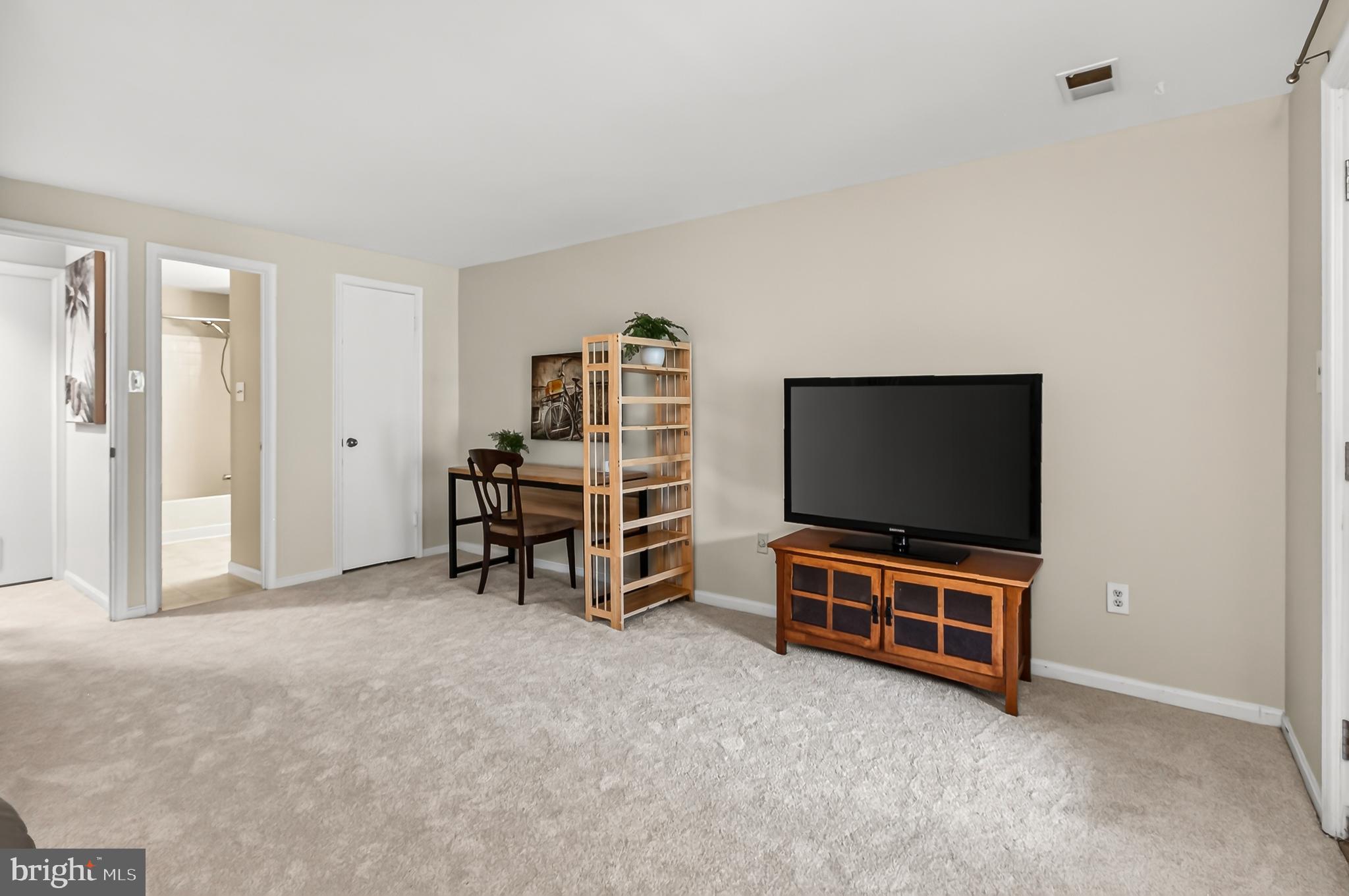 1769 Whisperhill Drive Reston, VA 20194 - Photo 41 of 58