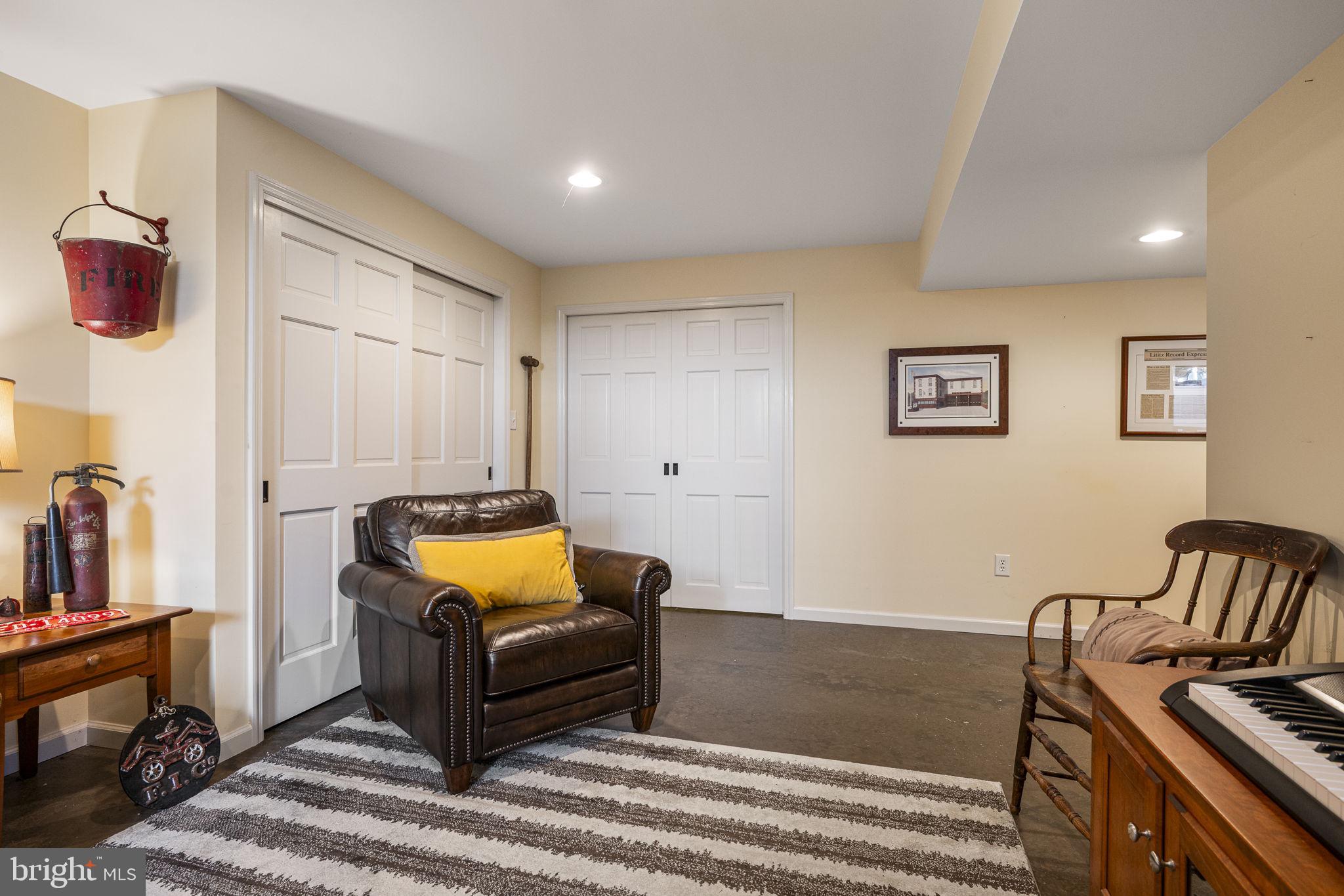 218 Cambridge Lane Lititz, PA 17543 - Photo 23 of 34