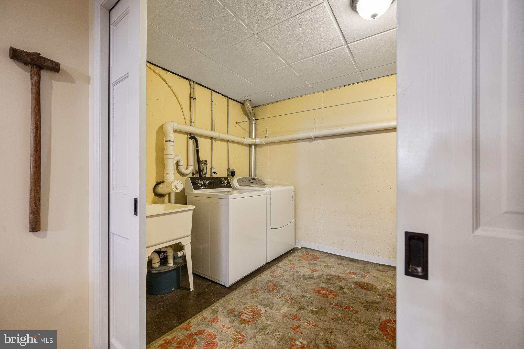 218 Cambridge Lane Lititz, PA 17543 - Photo 24 of 34