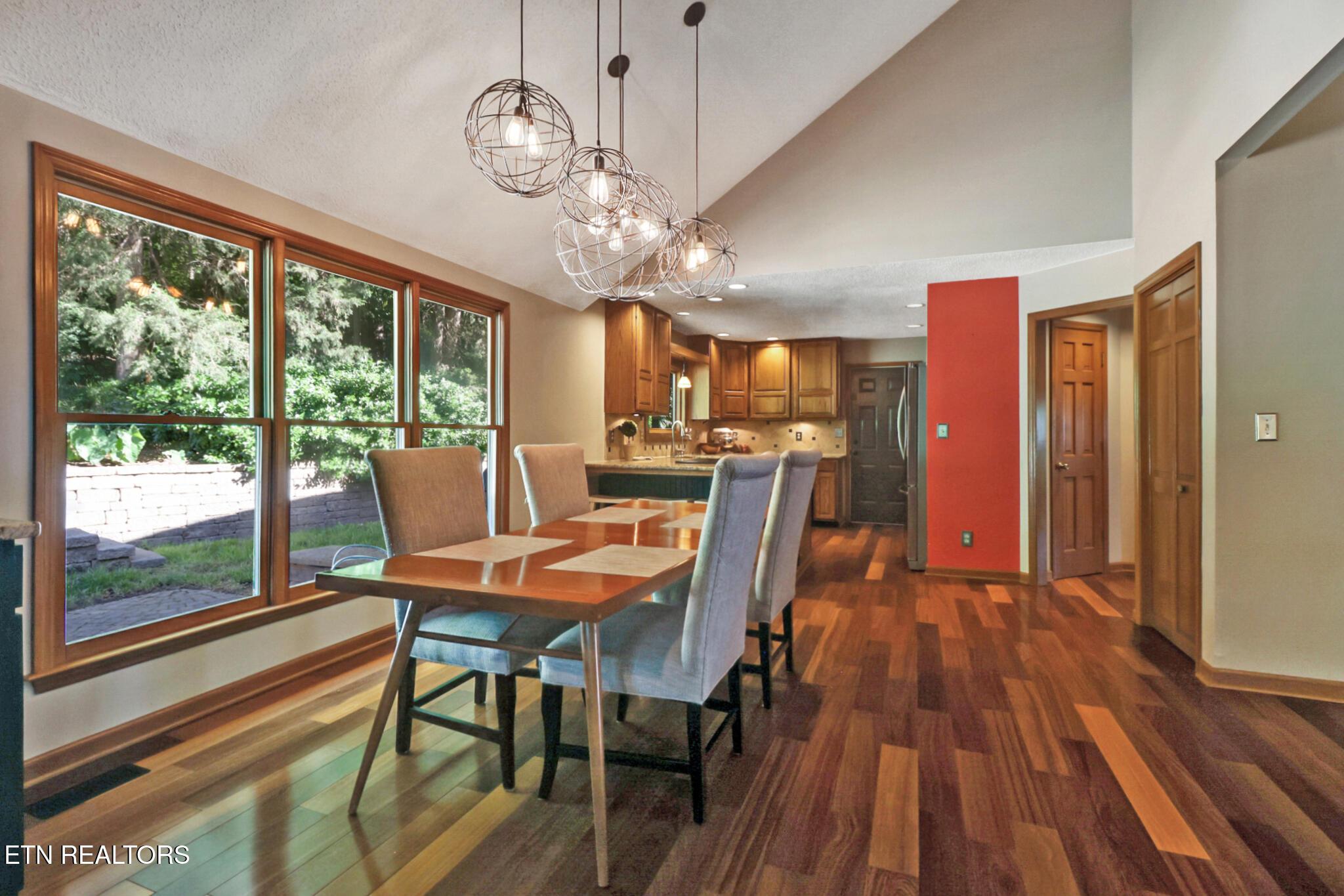 104 Maltese Lane Oak Ridge, TN 37830 - Photo 16 of 54 Dining to Kitchen
