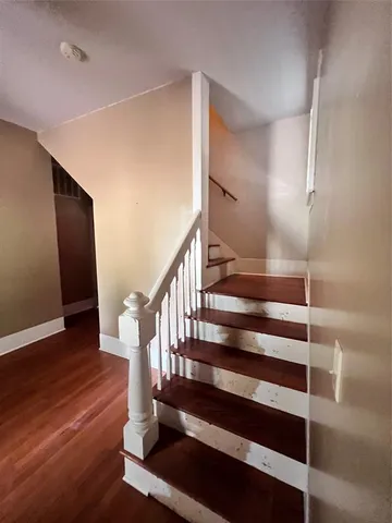 $329,900 | 704 Cherry Street, Graham, TX 76450