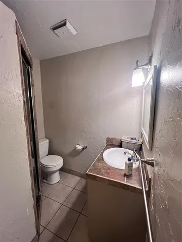 $329,900 | 704 Cherry Street, Graham, TX 76450