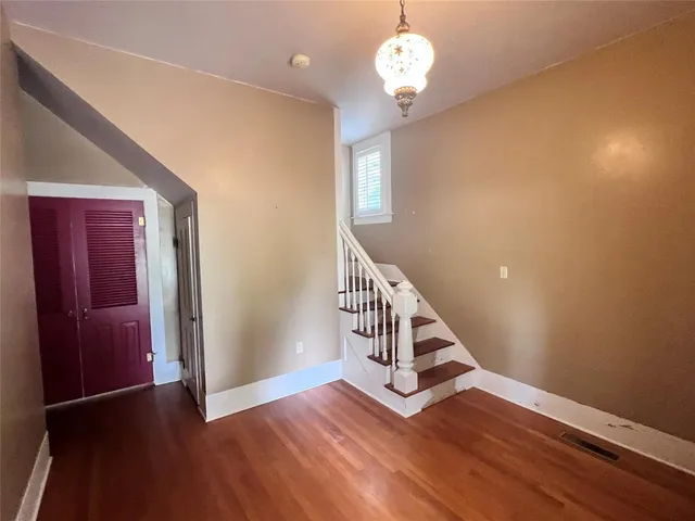 $329,900 | 704 Cherry Street, Graham, TX 76450