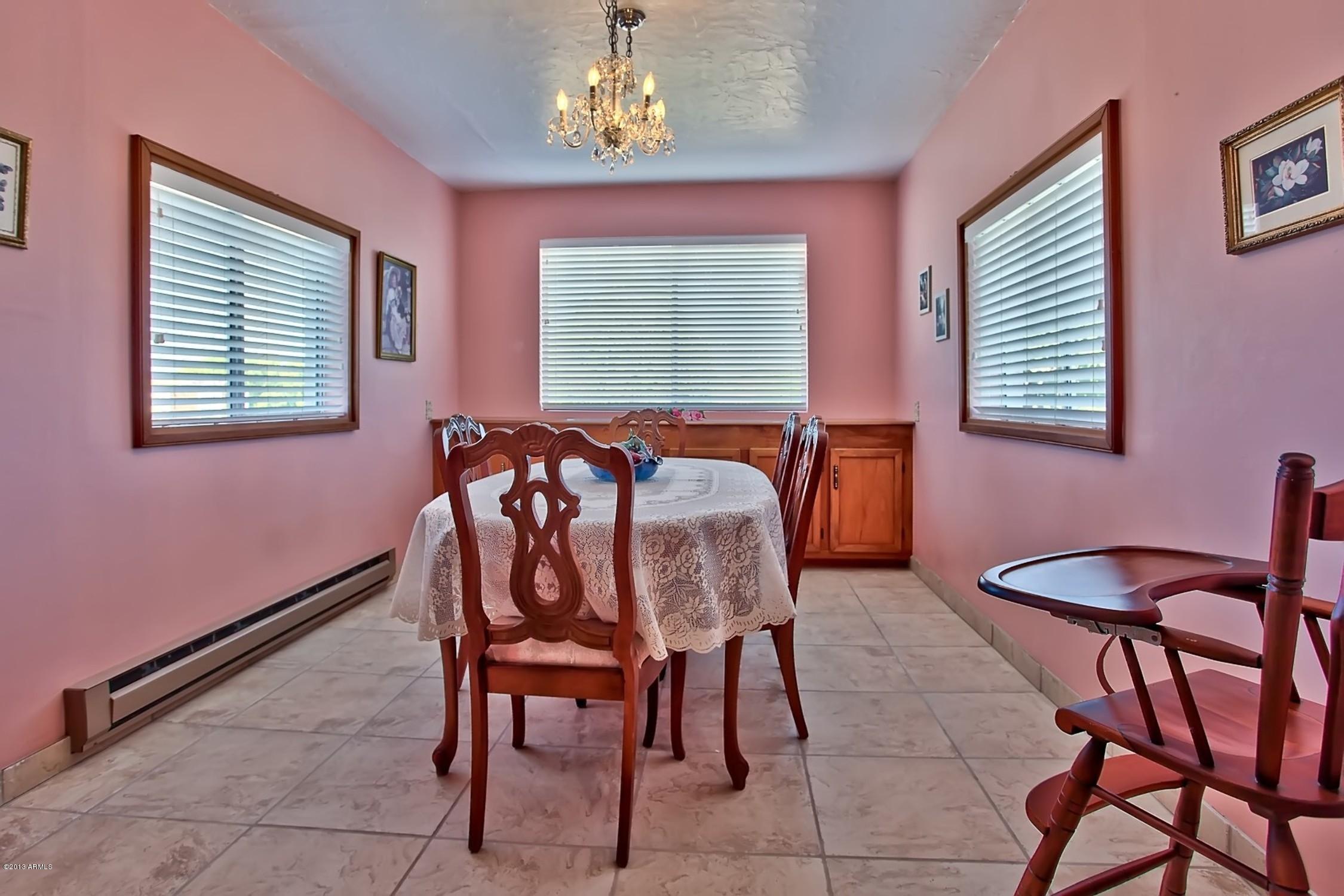 4810 Hopi Way Rimrock, AZ 86335 - Photo 13 of 32 Dining_Room