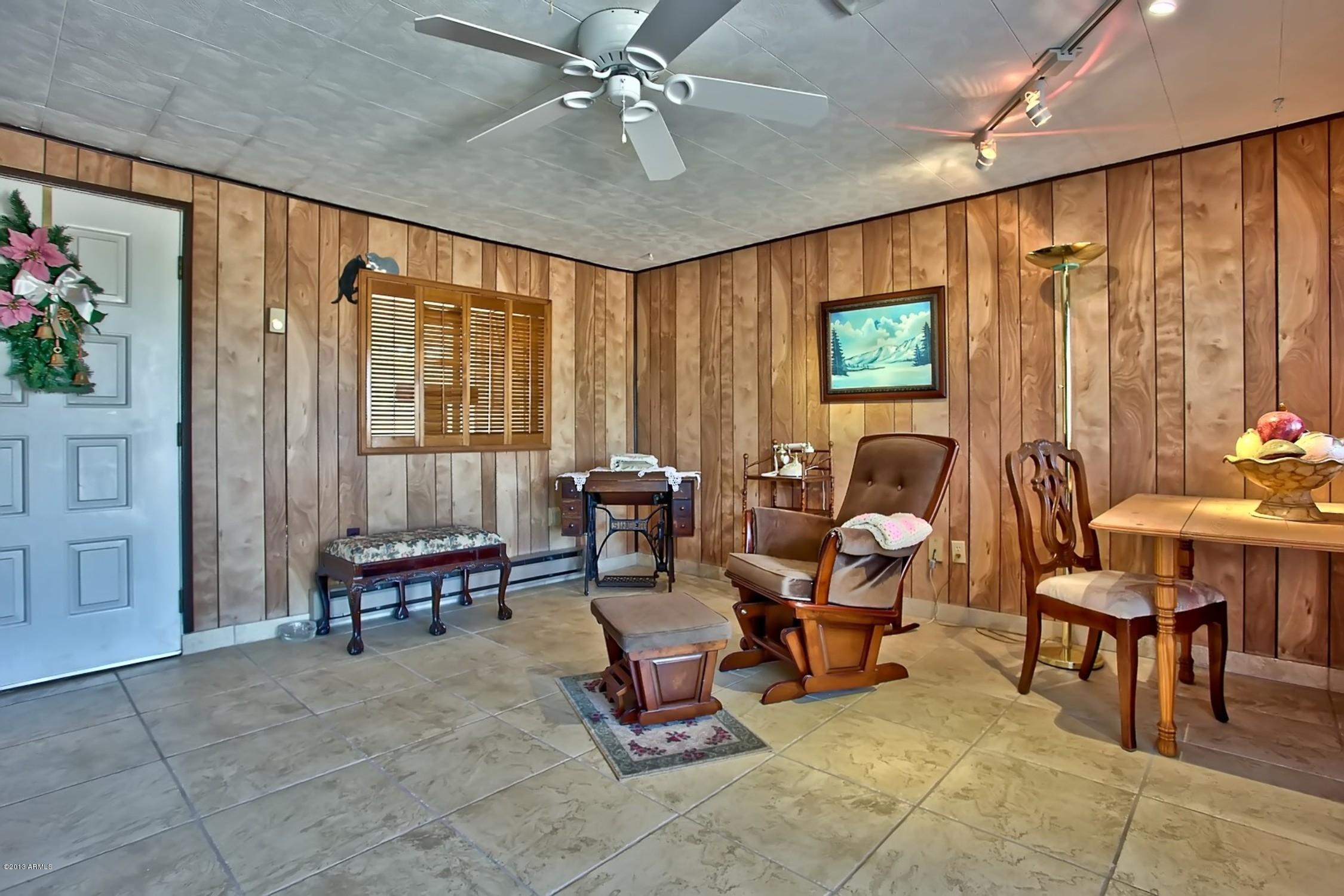 4810 Hopi Way Rimrock, AZ 86335 - Photo 25 of 32 Living_Room_1