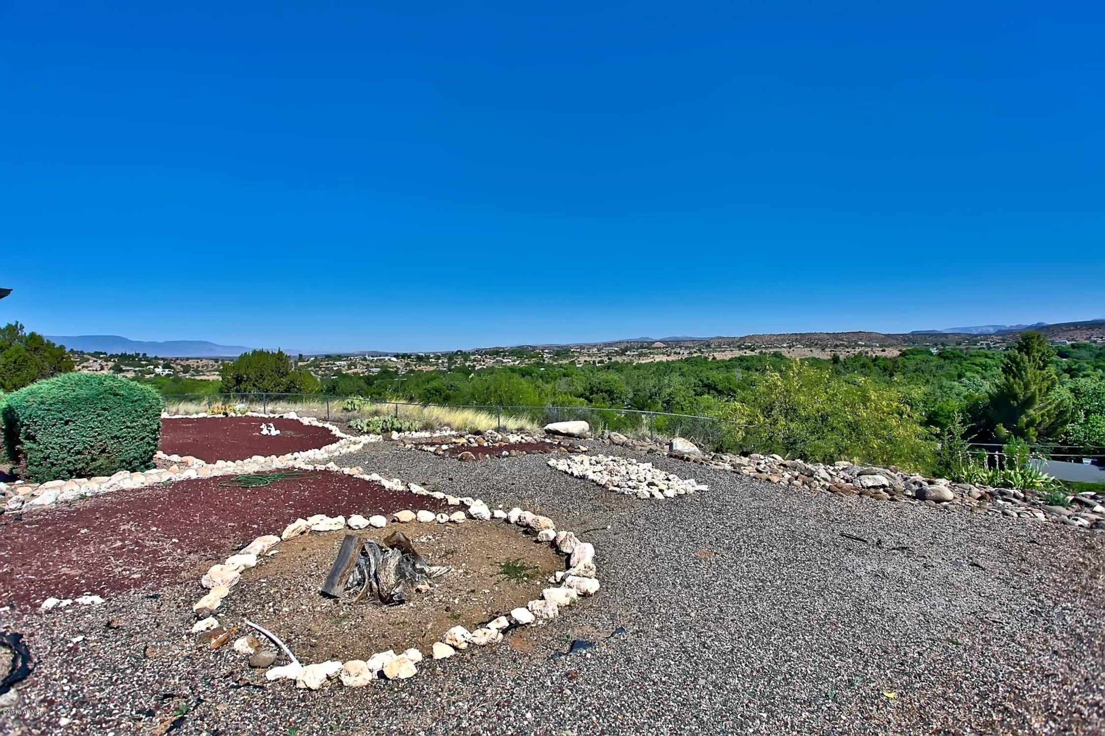 4810 Hopi Way Rimrock, AZ 86335 - Photo 4 of 32 Backyard
