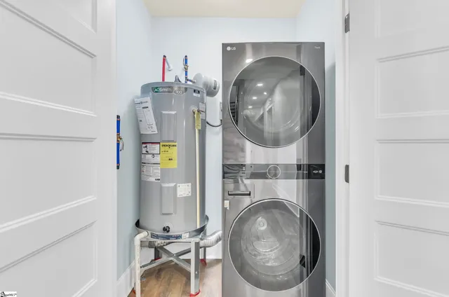 $899,995 | 106 Grace Street, Greenville, SC 29601