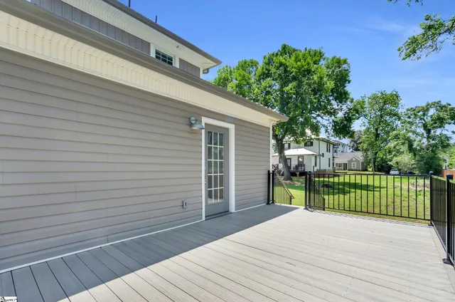 $899,995 | 106 Grace Street, Greenville, SC 29601