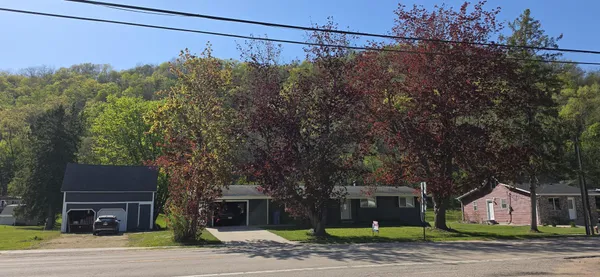 $344,900 | 1240 North Main Street, Altura, MN 55910
