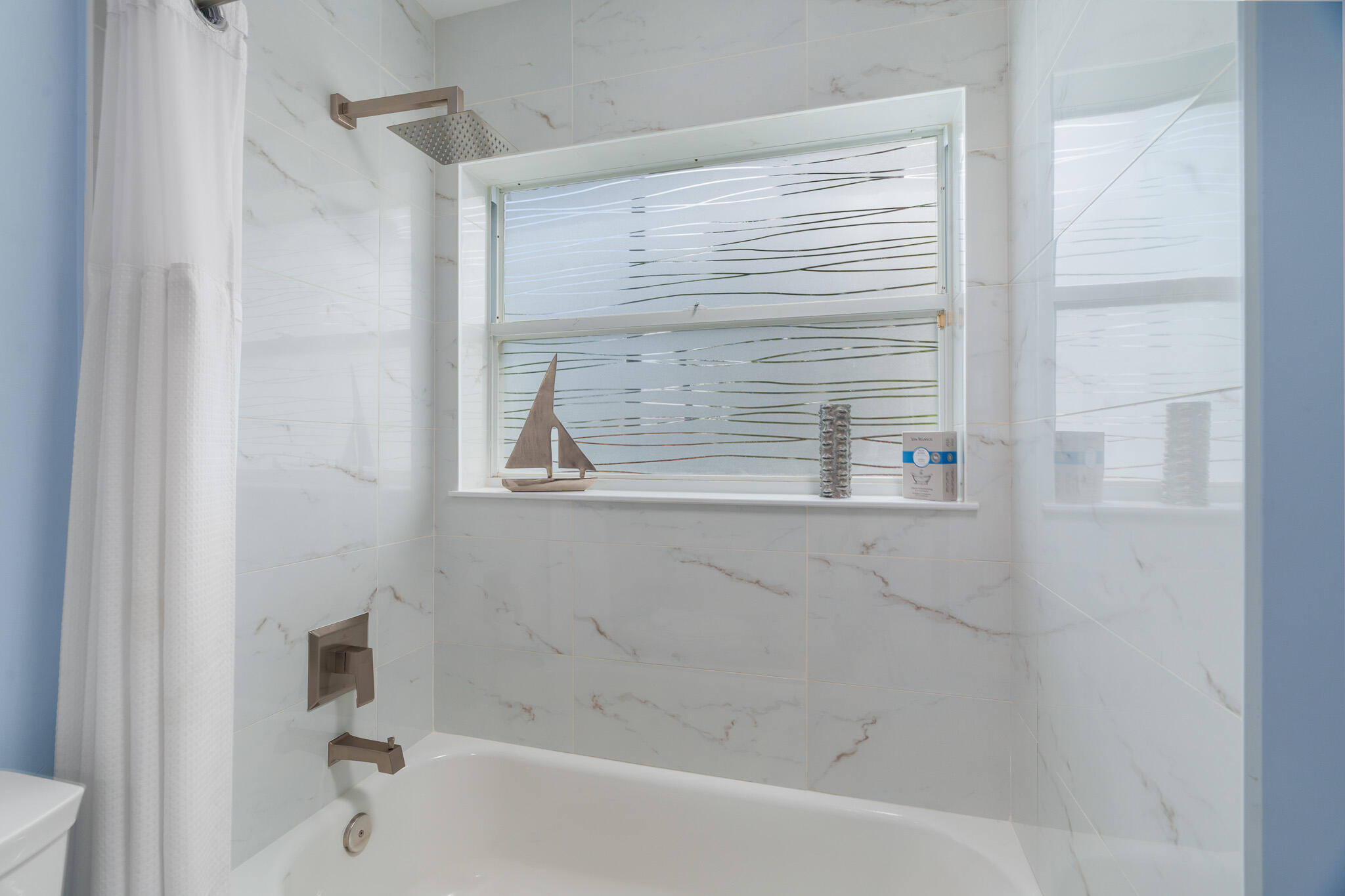 19699 Dinner Key Drive Boca Raton, FL 33498 - Photo 58 of 95 Cabana Bathroom