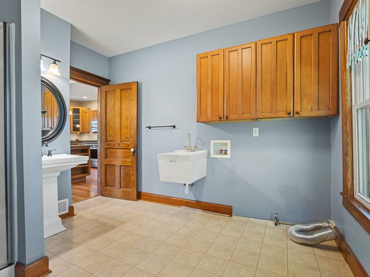 8710 North Pecatonica Road Pecatonica, IL 61063 - Photo 15 of 39 Gallery Image 15