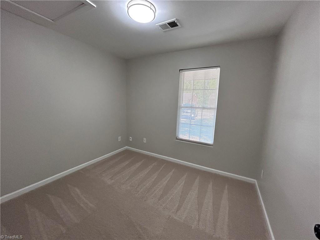 2318 Purdy Avenue High Point, NC 27260 - Photo 5 of 20