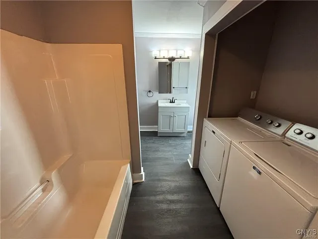 $279,900 | 1017 Willis Avenue, Unit 1, Syracuse, NY 13204