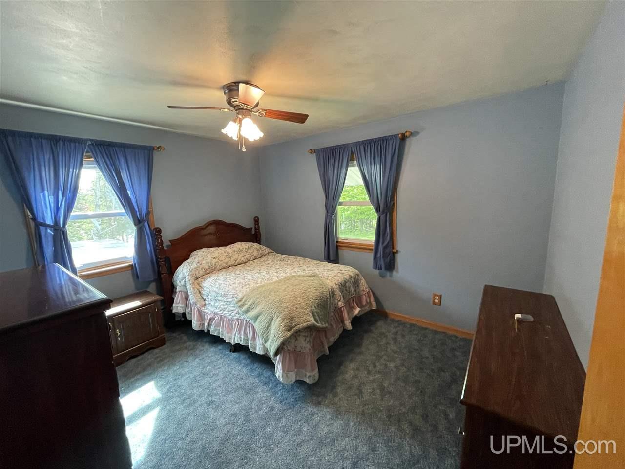 260 South Rose Street Ishpeming, MI 49849 - Photo 13 of 22