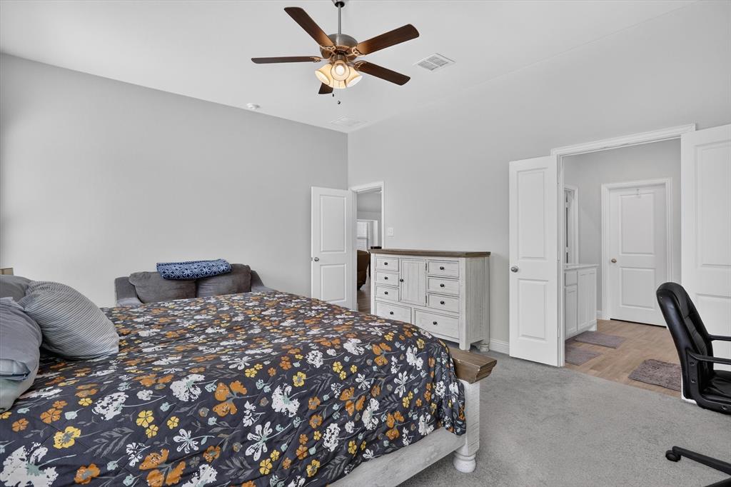 1233 Collett Sublett Road Kennedale, TX 76060 - Photo 13 of 34