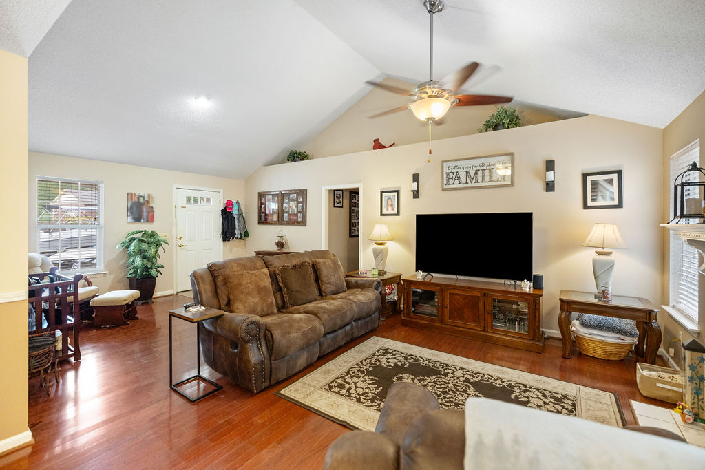 109 Coachman Court Anderson, SC 29625 - Photo 11 of 34