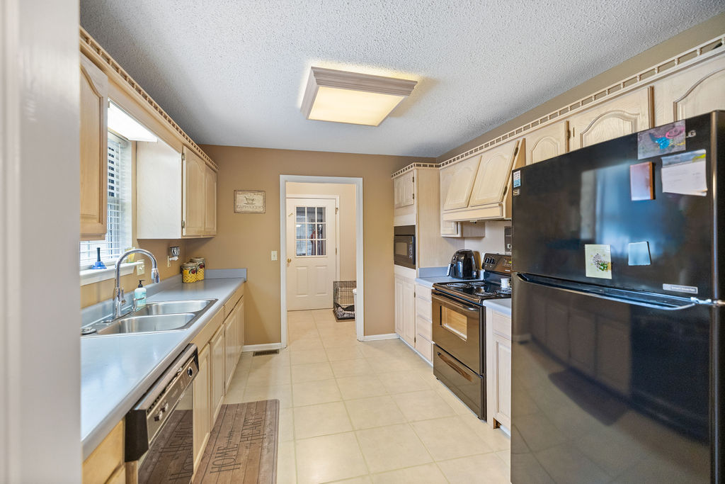 109 Coachman Court Anderson, SC 29625 - Photo 15 of 34