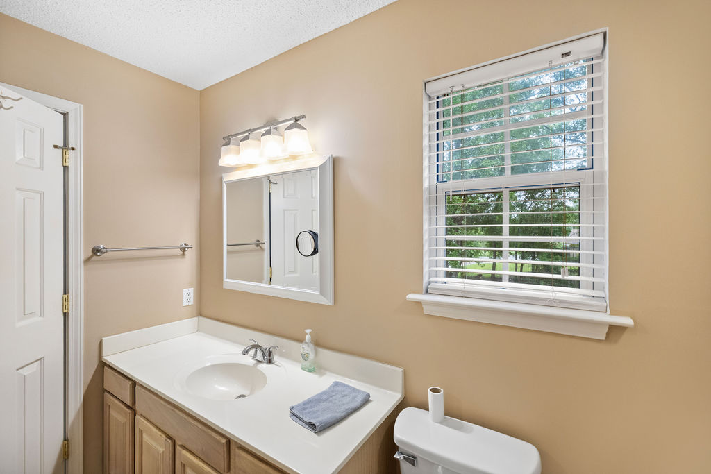 109 Coachman Court Anderson, SC 29625 - Photo 32 of 34