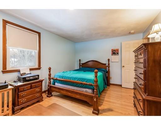 8 Greenwood Road Sharon, MA 02067 - Photo 11 of 18 Gallery Image 11