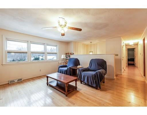 8 Greenwood Road Sharon, MA 02067 - Photo 7 of 18 Gallery Image 7